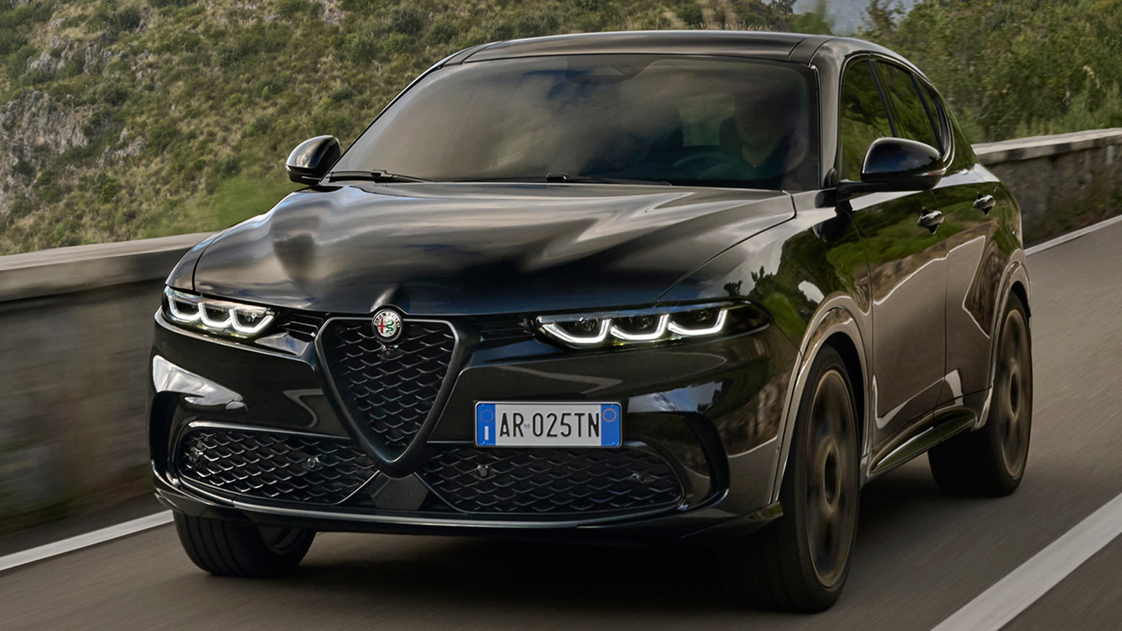 Η νέα έκδοση Intensa είναι η κορυφαία της Alfa Romeo